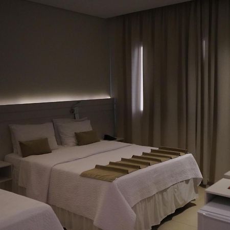 Pak Suites Hotel 루이스 에두아르두 마갈랴이스 외부 사진
