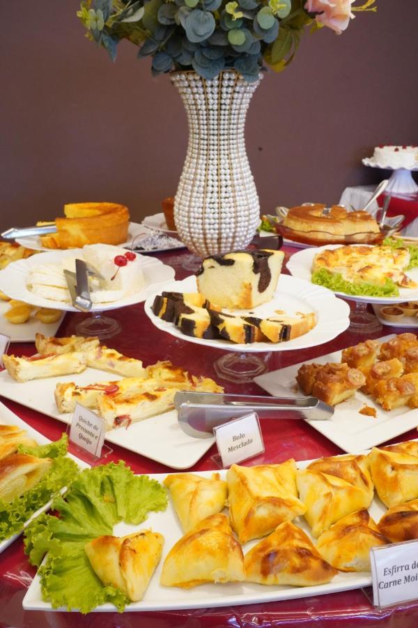 Pak Suites Hotel 루이스 에두아르두 마갈랴이스 외부 사진