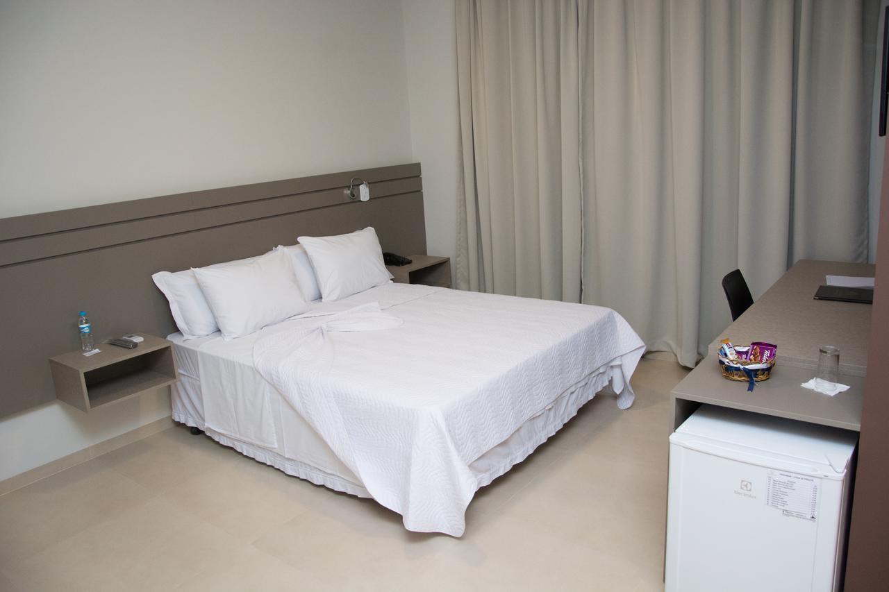 Pak Suites Hotel 루이스 에두아르두 마갈랴이스 외부 사진